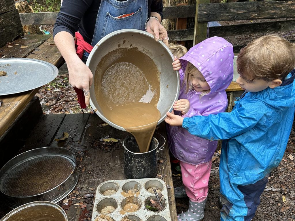 kelsey in mud kitchen kelsey in mud kitchen